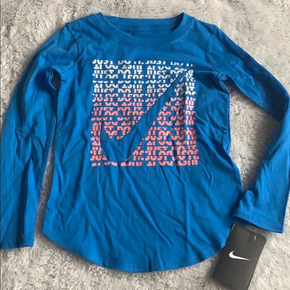 New Nike Tee - Picture 1 of 2